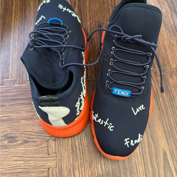 Preowned like new Fendi Running Sneakers - Picture 3 of 10